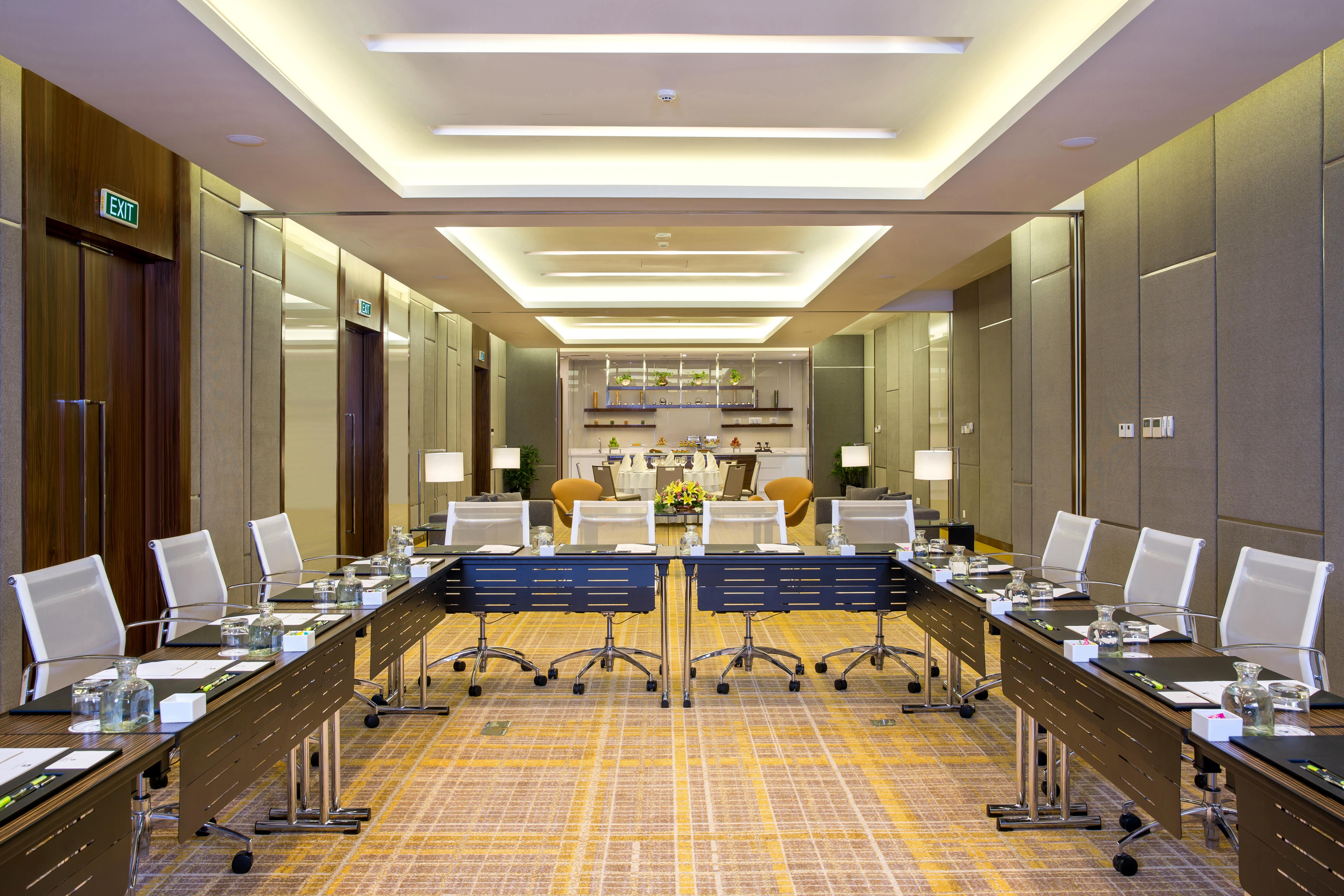 Saigon Prince Hotel Хошимин Екстериор снимка