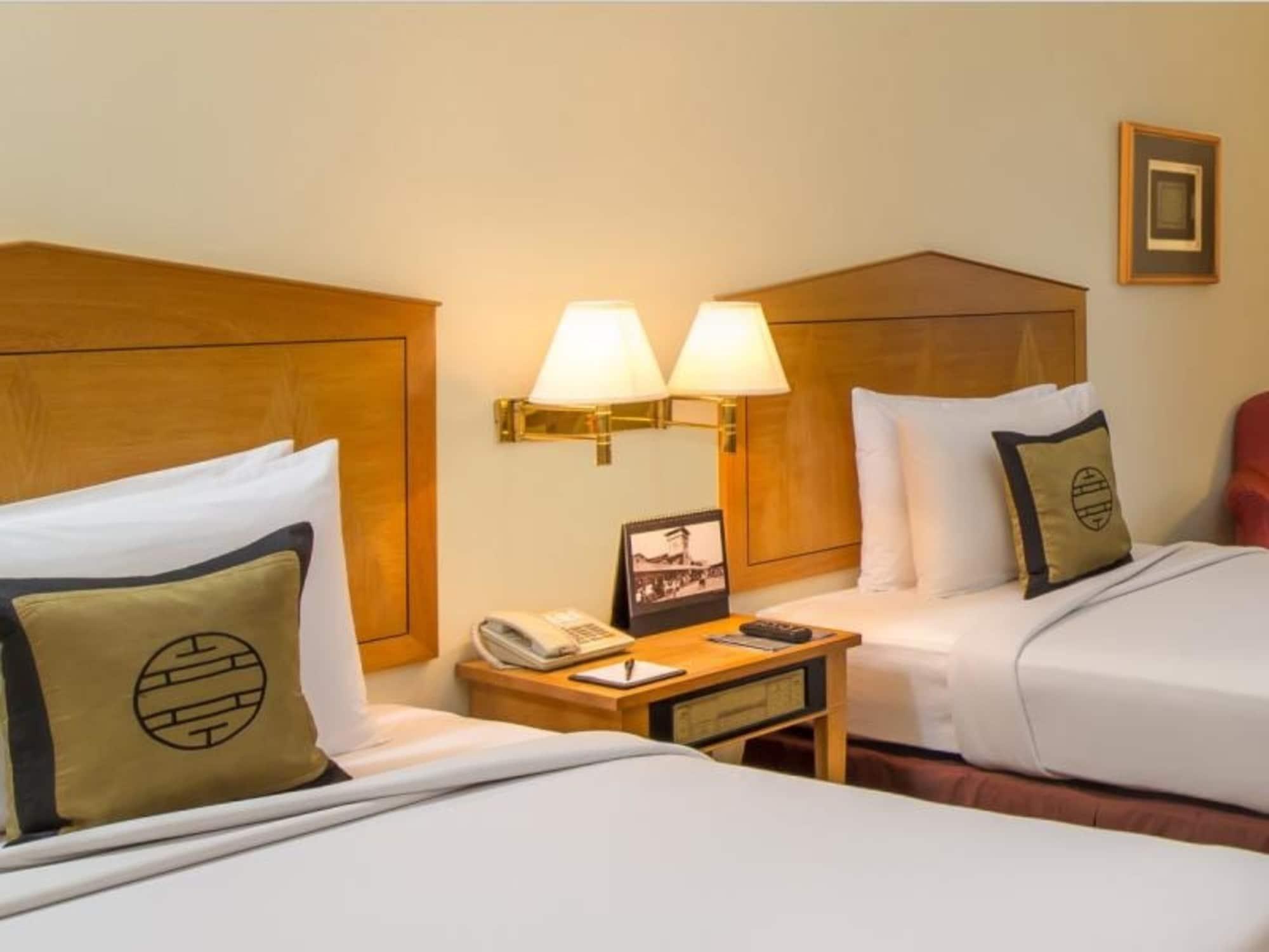Saigon Prince Hotel Хошимин Екстериор снимка