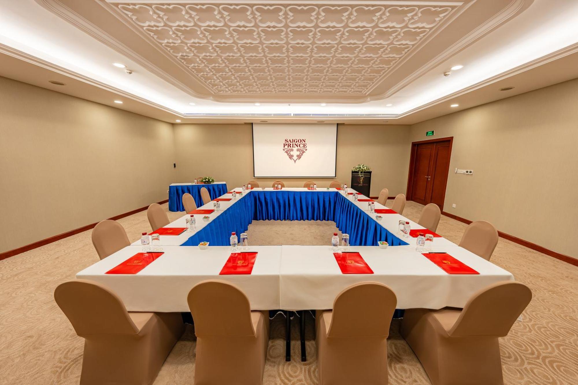 Saigon Prince Hotel Хошимин Екстериор снимка