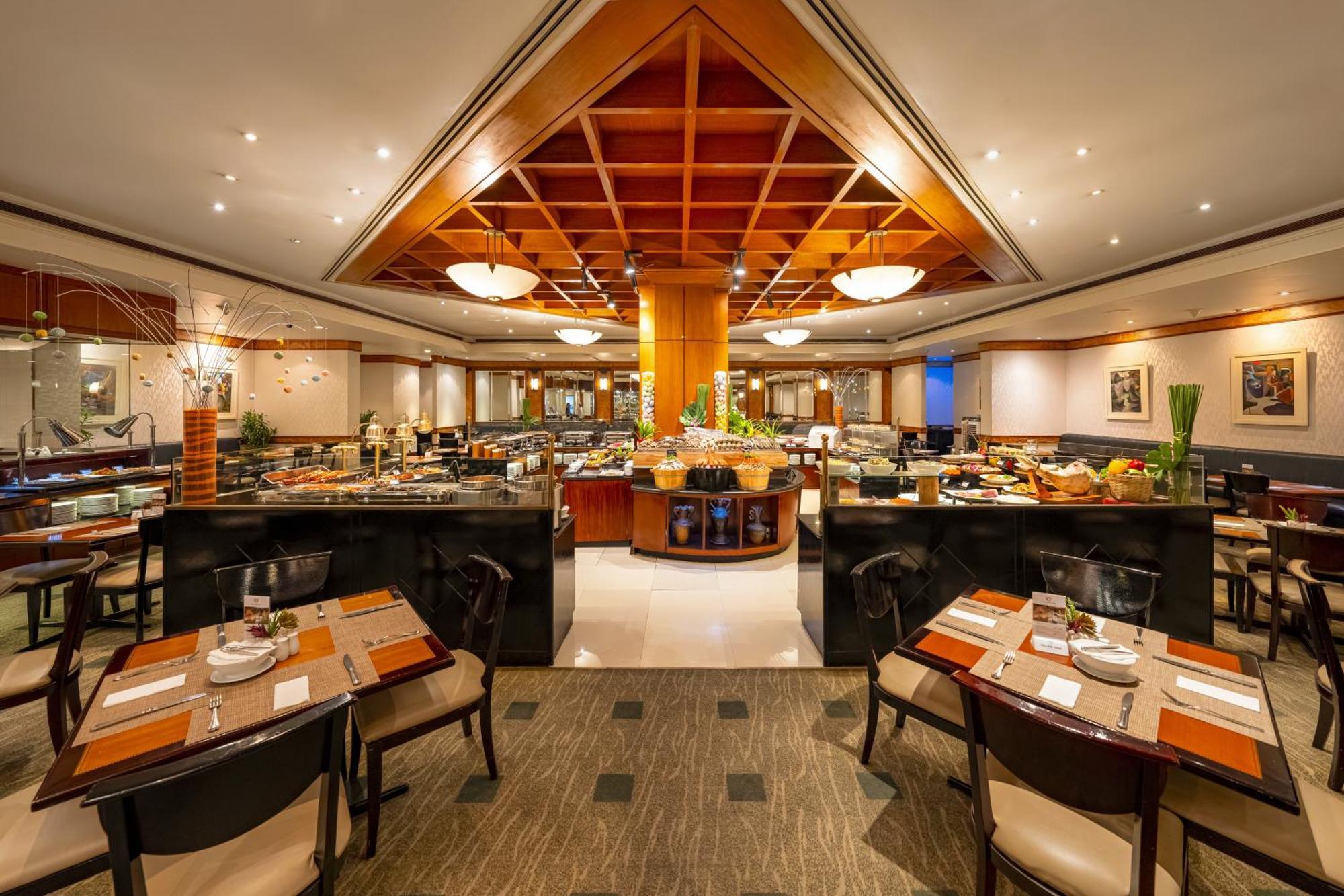 Saigon Prince Hotel Хошимин Екстериор снимка