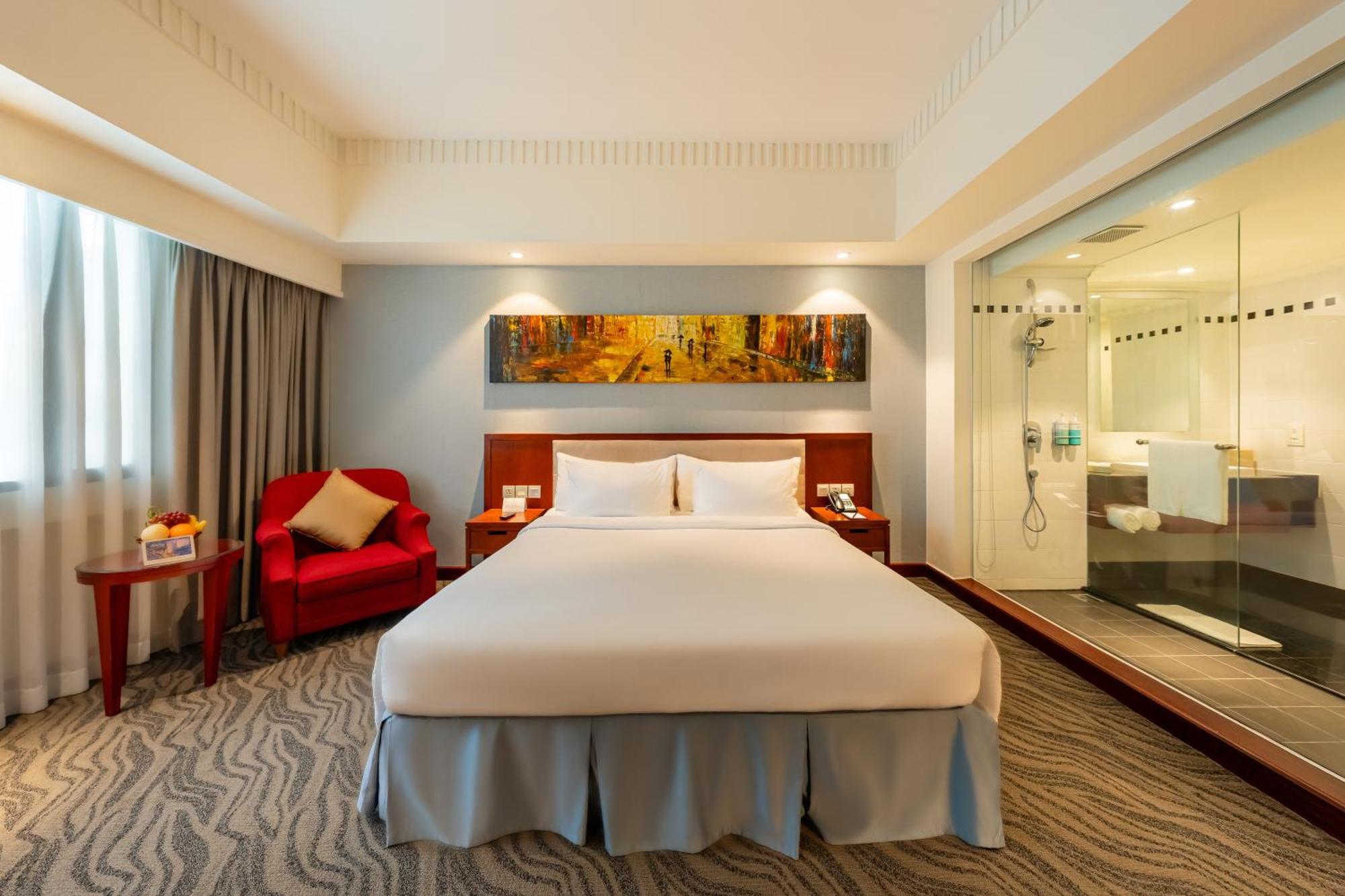 Saigon Prince Hotel Хошимин Екстериор снимка